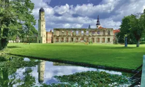 Zamek w Strzelcach Opolskich: historia, tajemnice i atrakcje turystyczne