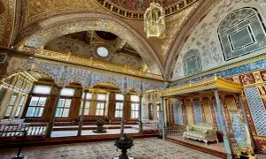 Wnętrza pałacu Topkapi: tajemnice architektury i haremów