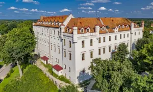 Noclegi w zamku w Polsce - wyjątkowe doświadczenia, które zachwycają