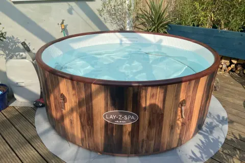Jak jacuzzi Lay-Z-Spa Helsinki poprawi Twoje relaksacyjne chwile?