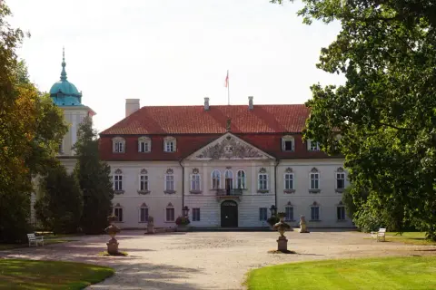 Pałac w Nieborowie: Odkryj tajemnice, które mogą Cię zaskoczyć
