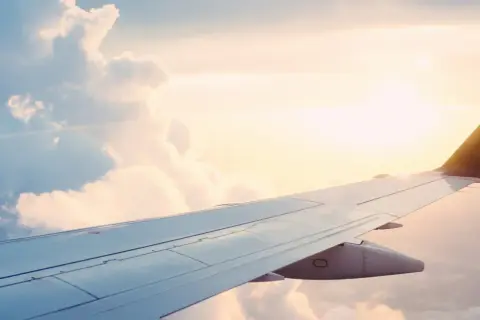 Ile trwa lot do Dubaju z Poznania? Sprawdź, co warto wiedzieć