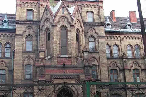 Pałac w Mokrzeszowie historia: nieznane fakty i tajemnice budowli