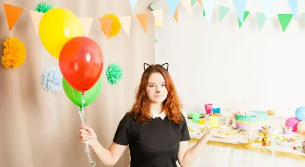 Ile zarabia animator w hotelu? Fakty, które mogą cię zaskoczyć