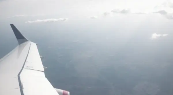Ile trwa lot z Warszawy do Malagi? Odkryj czas przelotu i więcej