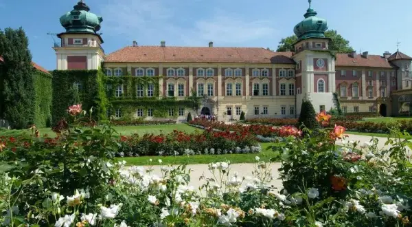 Ciekawe fakty o zamku w Łańcucie, które zaskoczą każdego miłośnika historii