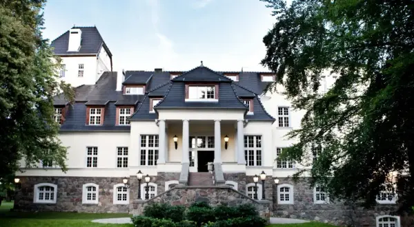 Pałac w Ciekocinku - luksusowy wypoczynek w historycznym obiekcie