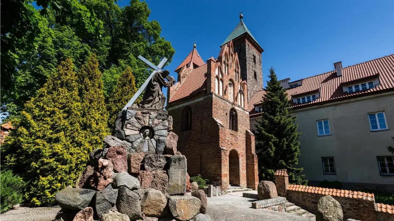 Zdjęcie Czerwińsk nad Wisłą atrakcje, które zaskoczą każdego turystę