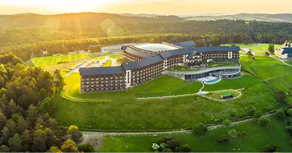 Kto jest właścicielem hotelu Arłamów? Oto zaskakujące fakty